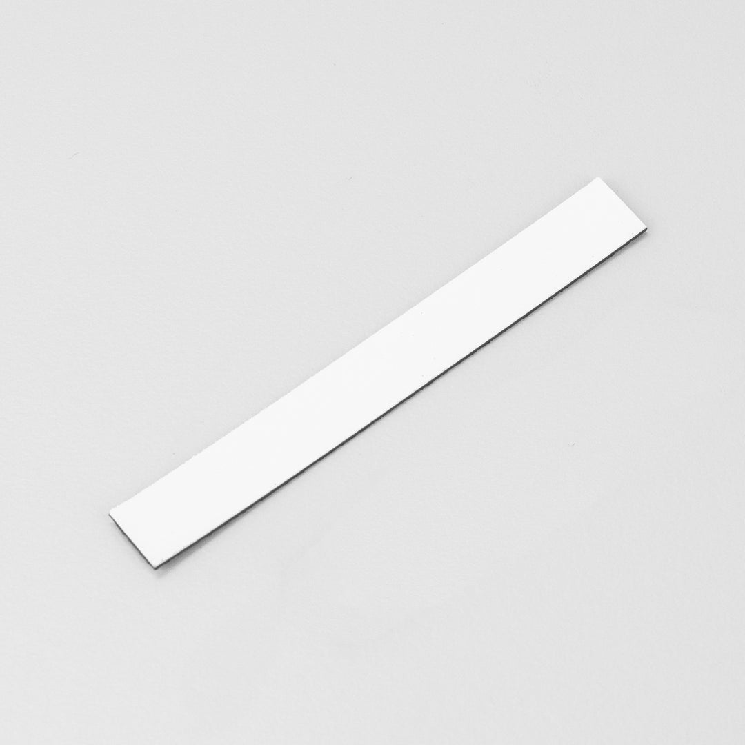 Blank magnetic sign for marking 1 hour